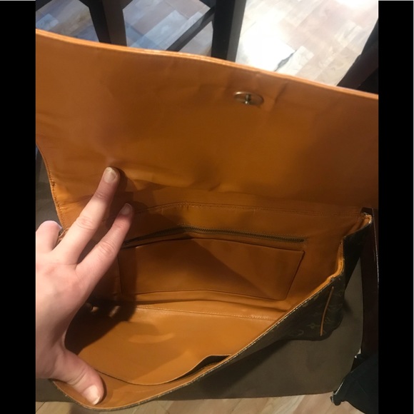 PENDING♥️ 💯 Louis Vuitton Doc Portfolio French Co - Picture 5 of 8